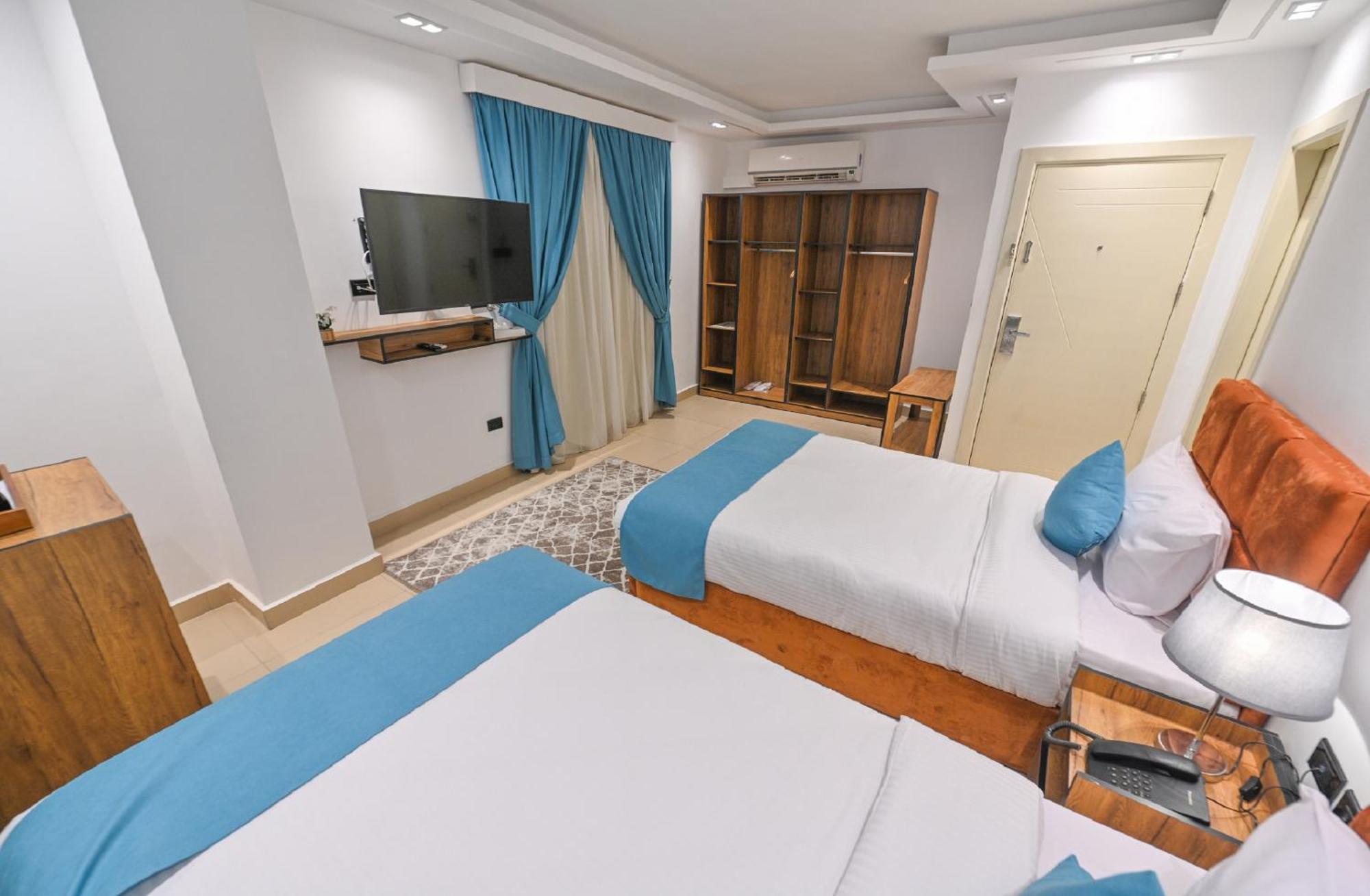 Pyramids Gem Plaza Hotell Kafret el-Gabal Exteriör bild