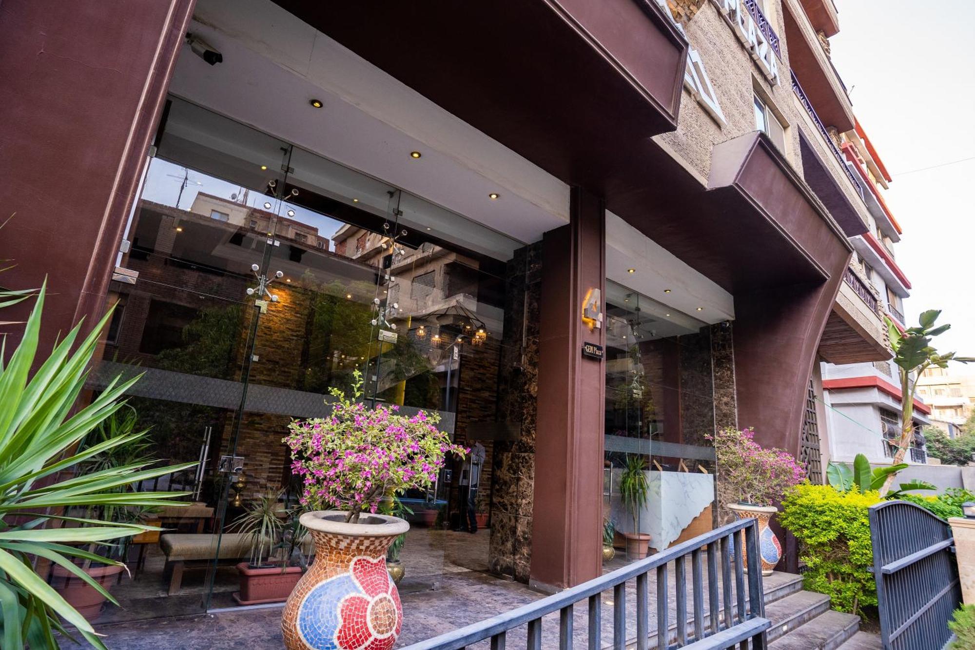 Pyramids Gem Plaza Hotell Kafret el-Gabal Exteriör bild