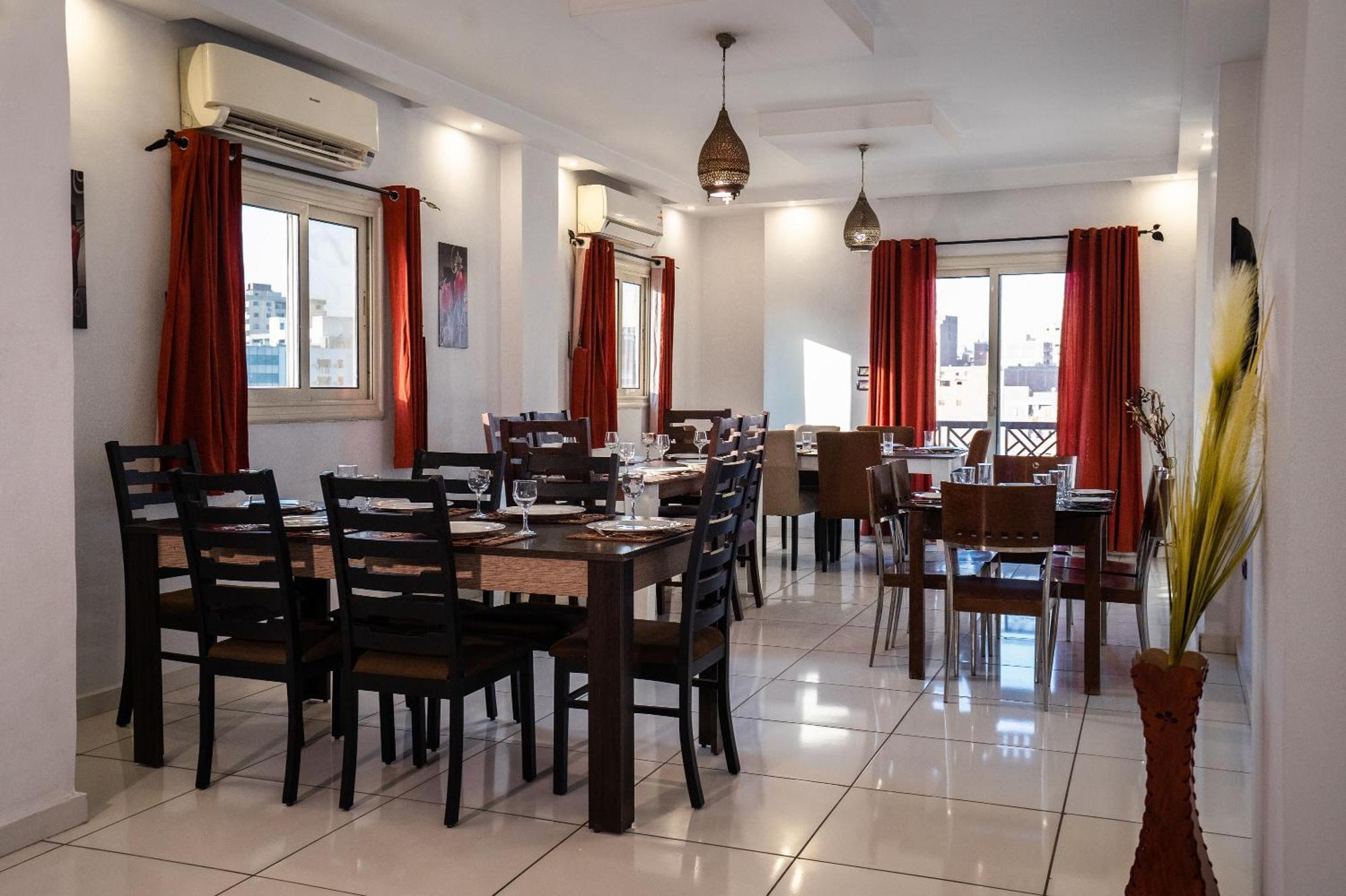 Pyramids Gem Plaza Hotell Kafret el-Gabal Exteriör bild