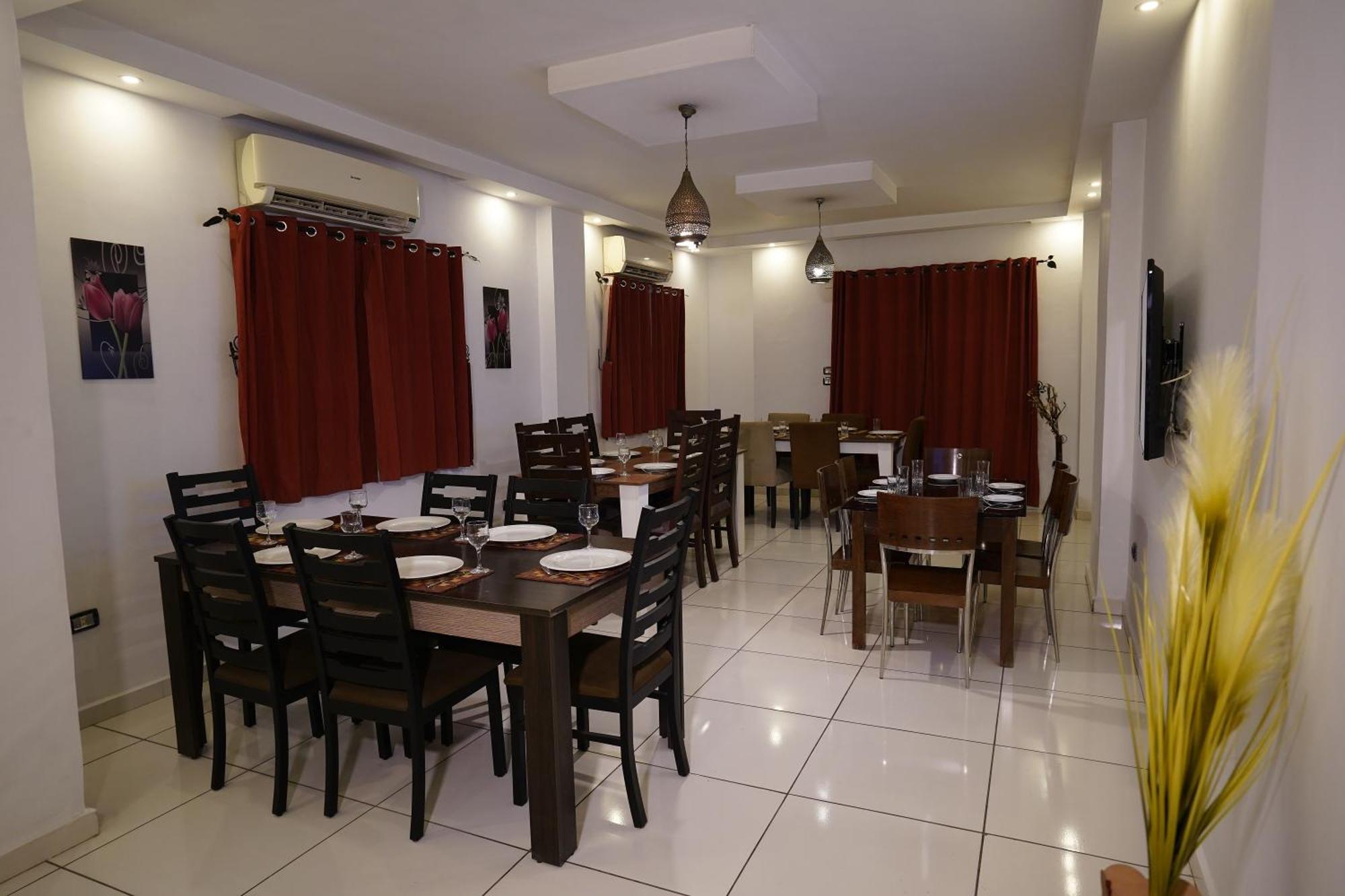 Pyramids Gem Plaza Hotell Kafret el-Gabal Exteriör bild