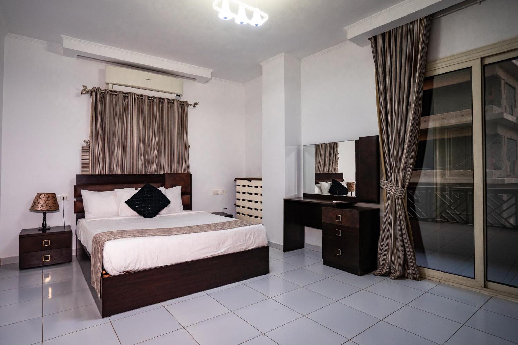 Pyramids Gem Plaza Hotell Kafret el-Gabal Exteriör bild